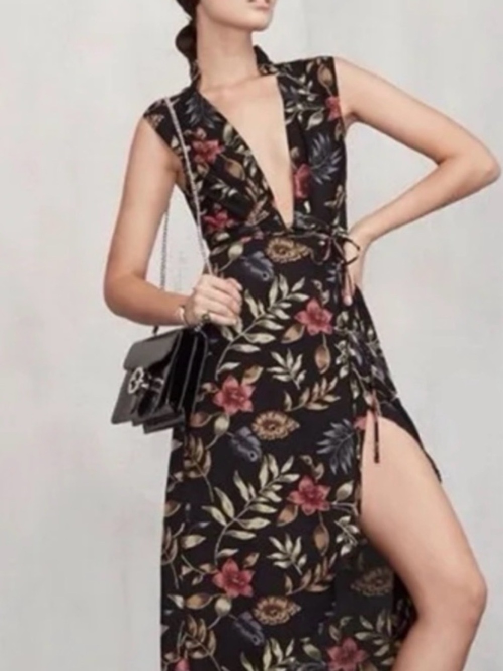 Reformation Jentri Wrap Dress Black Floral Midi Plunge Neck Tie Waist Romantic S